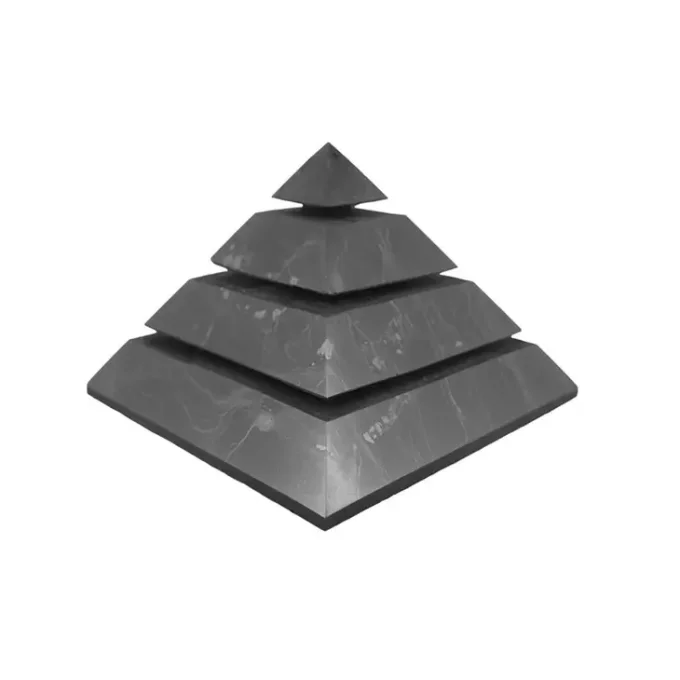 Pyramide en Shungite